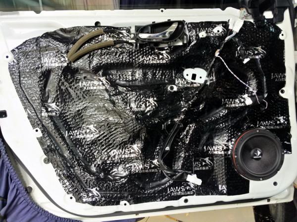 安靜生活 廈門靚車港日產奇駿汽車隔音改裝大白鯊