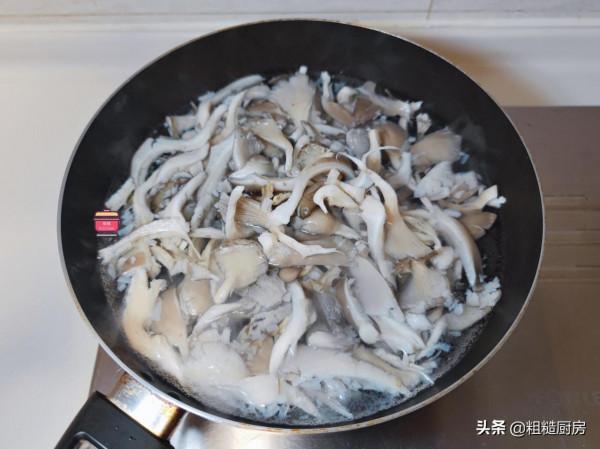 立春了，多給家人做這道菜，鮮香十足，美味下飯，簡單一炒就上桌