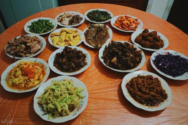 減肥期間，這“5道”家常素菜，熱量高易長肉要少吃，別不當回事