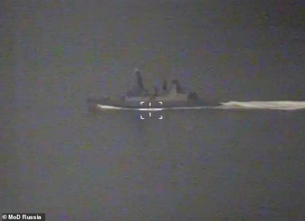 俄海軍導彈攻擊克里米亞海域“模擬敵人”，嚴厲警告英美挑釁