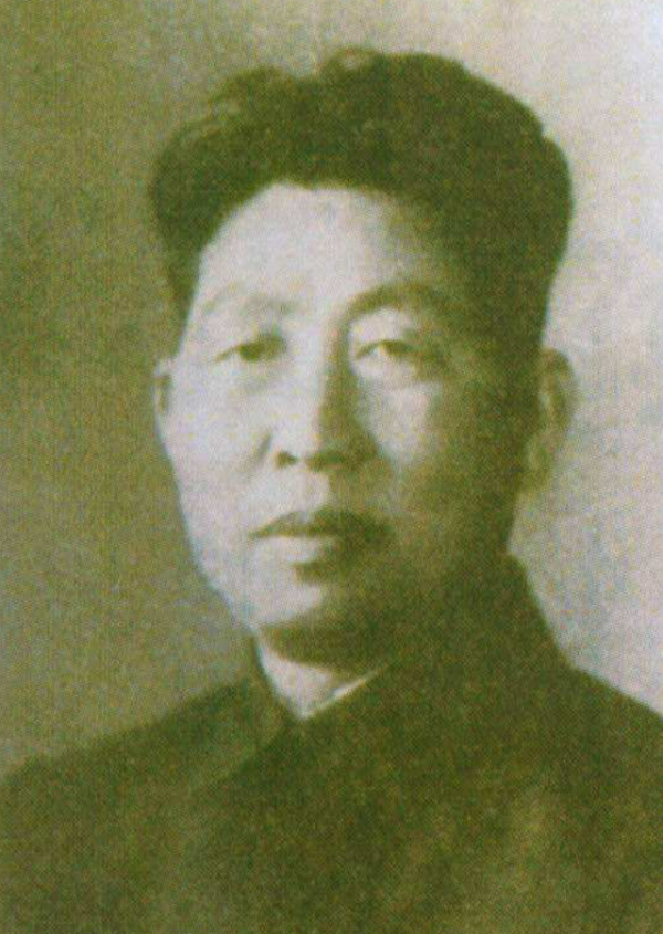他曾任中央監察委員，後官至副國級，1963年卻被撤職，享年90歲