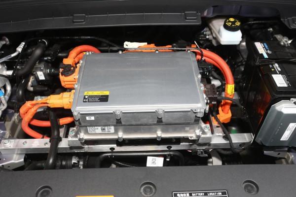 幾何C迎來中期改款，續航依舊550km，究竟帶來了哪些改變？