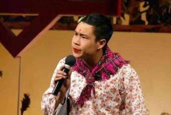 40歲的小瀋陽,走到今天該怪誰呢?成於趙本山敗於自己 40歲的小瀋陽,走到今天該怪誰呢?成於趙本山敗於自己