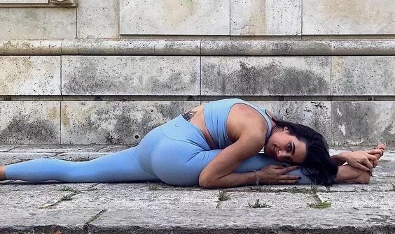 建議用陰瑜伽的方法解決失眠，親測有效