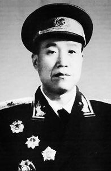 1988年,11位大軍區司令員同框,群雄薈萃之下誰能端坐C位? 1988年,11位大軍區司令員同框,群雄薈萃之下誰能端坐C位?