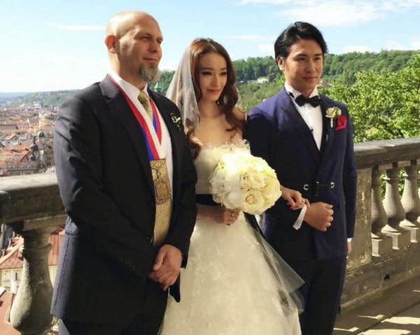 2021年的娛樂圈，離婚率太高了，除了王力宏，竟然還有8對