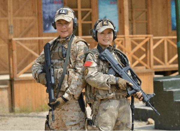 濃妝豔抹就別演軍人了!這8位女星告訴你,什麼才是颯爽英姿 濃妝豔抹就別演軍人了!這8位女星告訴你,什麼才是颯爽英姿