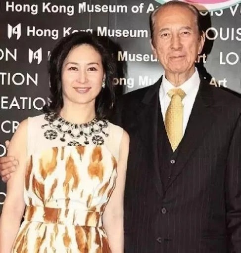 不惜得罪賭王也要與何超瓊離婚?許晉亨娶李嘉欣背後的真相 不惜得罪賭王也要與何超瓊離婚?許晉亨娶李嘉欣背後的真相