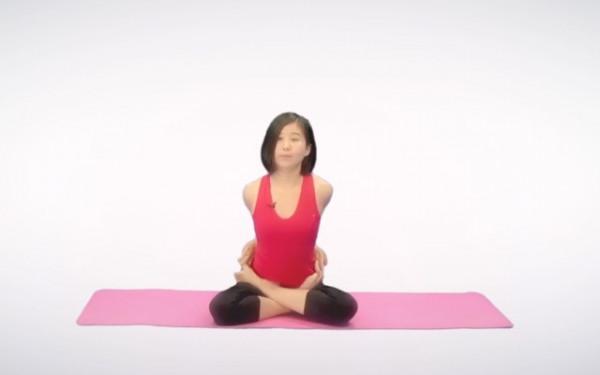 41歲的孔曉振，少女感十足，身材苗條，看她如何成為“凍齡女神”