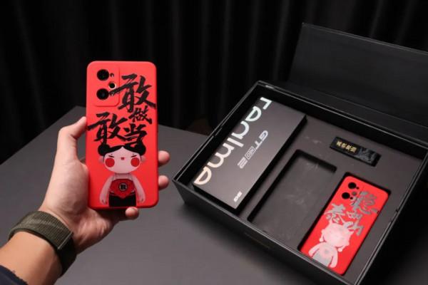 realme“最重磅”跨界