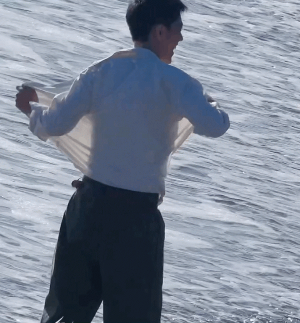 二毛四了，顧一野這身軍裝真的太帥了