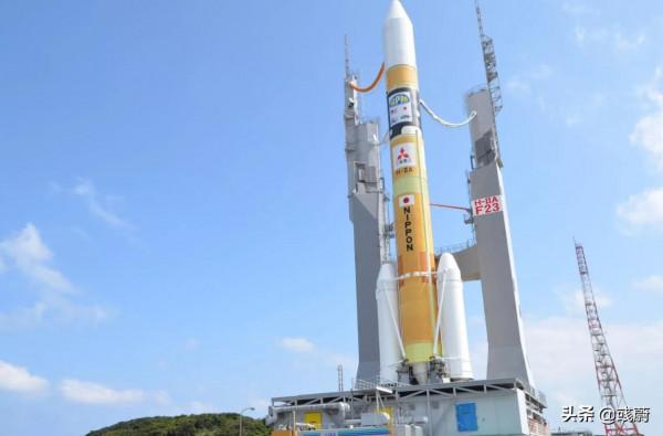 中國火箭發射塔,尺寸比美俄龐大不少就是落後?真相到底是什麼? 中國火箭發射塔,尺寸比美俄龐大不少就是落後?真相到底是什麼?