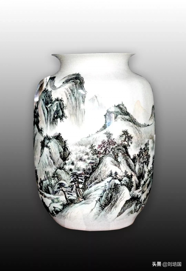 骨瓷“大吉祥”,隱身12年的王炸 骨瓷“大吉祥”,隱身12年的王炸