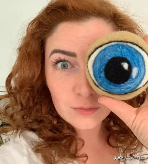 英國人為了萬聖節有多拼？上萬鎊佈置家門口，凌晨四點買裝飾...