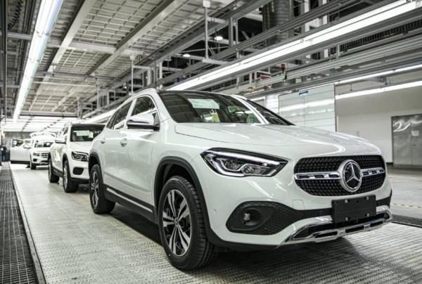 最高降1.87萬！賓士5款熱門車型宣佈官降，網友：開啟年末衝刺