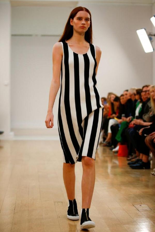 戴安娜王妃在鏡頭前那麼美，離不開這個設計師，還有兩個生活習慣