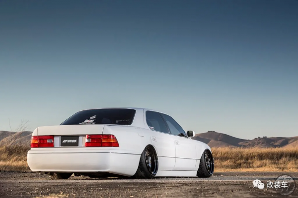 身中VIP劇毒的英菲尼迪Q50車主，即使吃白粥配榨菜也要堅持改裝