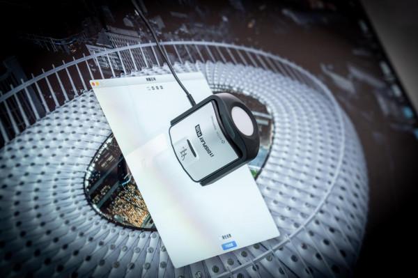 比電視還爽的 48 吋 OLED 桌面電競巨屏，KTC G48P5 顯示器測評詳解