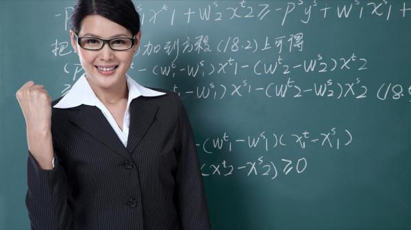 只有住院才能請假,當教師不應該這麼“悲壯”!老師:不敢生病 只有住院才能請假,當教師不應該這麼“悲壯”!老師:不敢生病