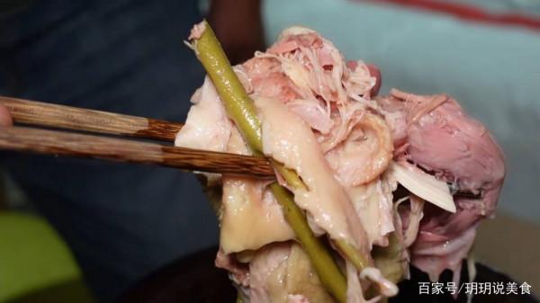 山東大叔做罈子美食,全國僅此一家,一天限量200個,不預約沒有 山東大叔做罈子美食,全國僅此一家,一天限量200個,不預約沒有