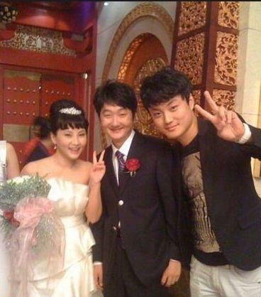 潘粵明:離異後,董潔不讓我看兒子,我的親情愛情都有淚 潘粵明:離異後,董潔不讓我看兒子,我的親情愛情都有淚