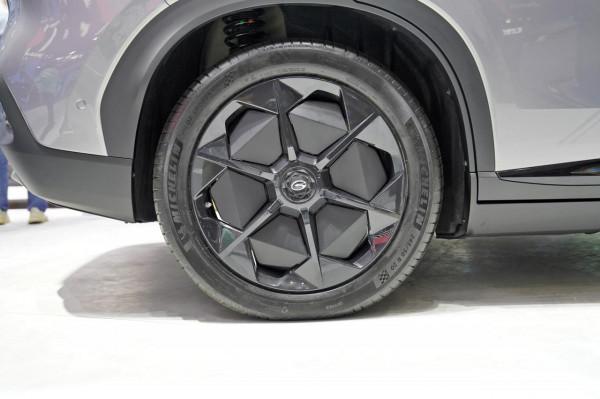 新車|續航破1000公里，全新造型，廣汽埃安AION LX Plus明年1月上市