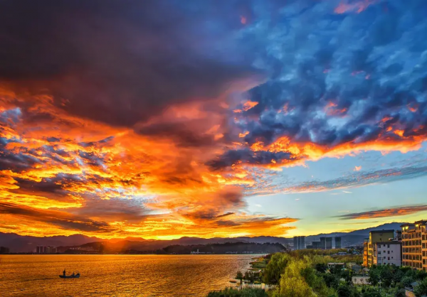 國內最美的12個旅行地,去過10個就是旅行達人,你去過幾個? 國內最美的12個旅行地,去過10個就是旅行達人,你去過幾個?