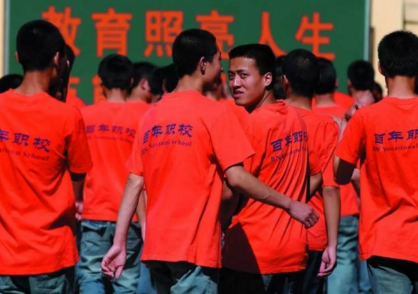 &OpenCurlyDoubleQuote;最牛大專生&rdquo;曹曉潔，高考385分上技校，畢業被3家跨國公司爭搶