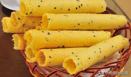 孩子想吃脆皮蛋卷，在家有鍋就能做，香甜可口，一捏就碎，酥掉渣