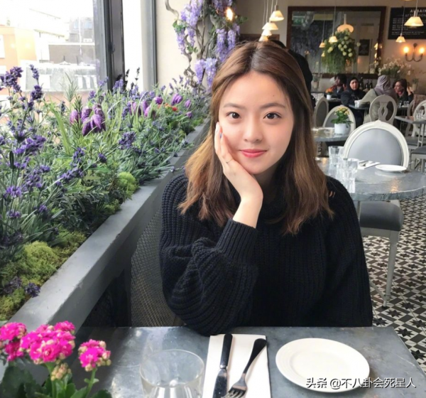 《爸回》8個萌娃顏值差異大：奧莉變成大方臉，嗯哼帥到能當明星