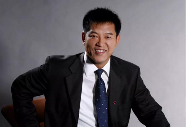 長春第一富豪:白手起家創業,成功後積極投身慈善 長春第一富豪:白手起家創業,成功後積極投身慈善