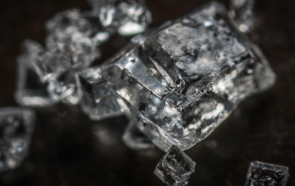 從“垃圾元素”到“愛情金屬”，“鉑”是怎麼鹹魚翻身的？