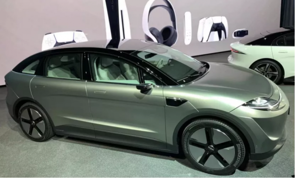 索尼汽車亮相併將量產；福特2021年股價漲幅超特斯拉