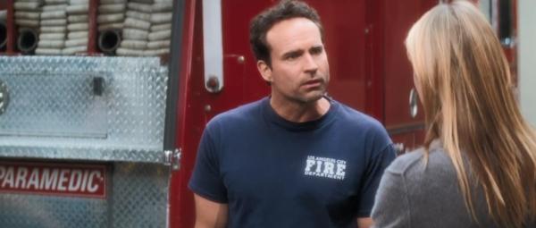 女孩一出生，就被母親送上手術檯，給姐姐捐獻各種器官，虐心電影