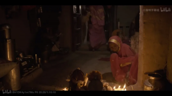 下嫁毀容男、喪子又殘疾、一家10口蝸居破房50年，她卻說無比幸福