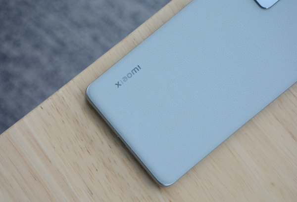 小米12Pro實拍來了！品質感提升明顯，這顏值確實可以