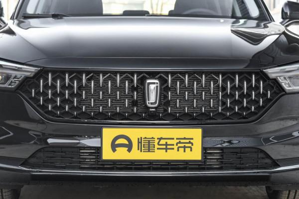 新車|13.89萬元起售，取消隱藏式門把手！一汽奔騰B70新增2款車型