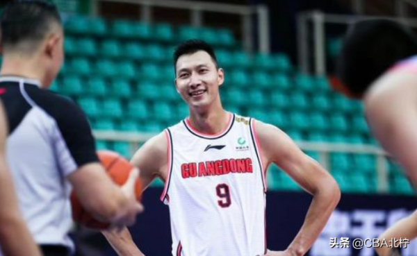 CBA三訊息:首鋼主力遭遇傷病,易建聯連續被蓋,董瀚麟成為棄子 CBA三訊息:首鋼主力遭遇傷病,易建聯連續被蓋,董瀚麟成為棄子
