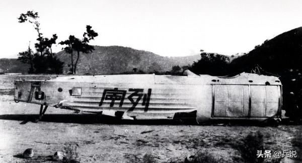 陳昌浩乘機空投迫擊炮彈，老紅軍回憶：總政委是少有的美男子