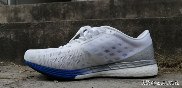 從阿迪達斯換到亞瑟士，跑了20公里，憋了一肚子心裡話不吐不快