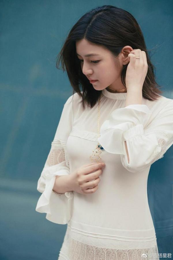 陳妍希美圖:初戀最美好的樣子 陳妍希美圖:初戀最美好的樣子