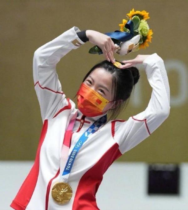 楊倩被黑事件再次升級,農村父母也深受其害,網友:勸你善良 楊倩被黑事件再次升級,農村父母也深受其害,網友:勸你善良