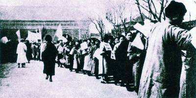 他4歲喪父,13歲喪母,18歲考清華,57歲造原子彈,90歲車禍去世 他4歲喪父,13歲喪母,18歲考清華,57歲造原子彈,90歲車禍去世