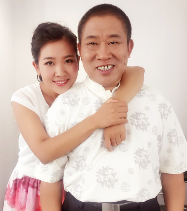 女兒杜金京懷孕6個多月離婚，杜旭東暗自抹淚，只給出一個字：離