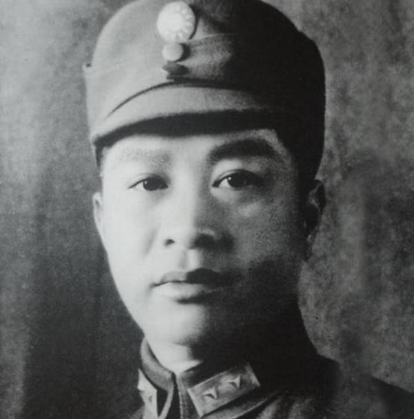 葉挺夫婦空難犧牲後,後人結局:長子成中將,孫子成著名導演 葉挺夫婦空難犧牲後,後人結局:長子成中將,孫子成著名導演