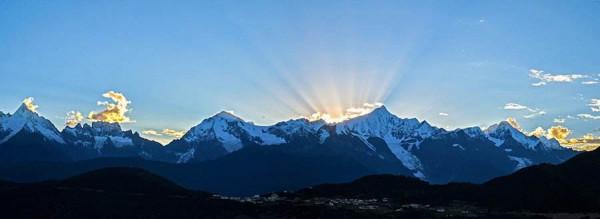明令禁止攀登的山峰，你知道為什麼嗎