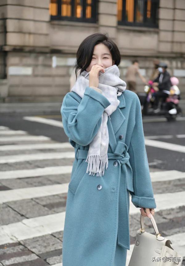 秋冬還是適合“呢大衣”，簡單純色就能氣質出眾，讓你優雅又大氣