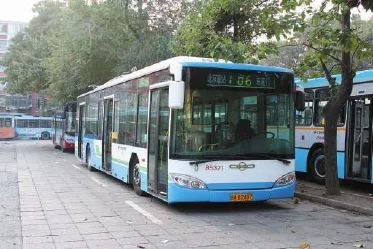 北京無軌電車發展模式獲歐洲認同 充電走廊概念亟待在國內推廣 | 中國汽車報