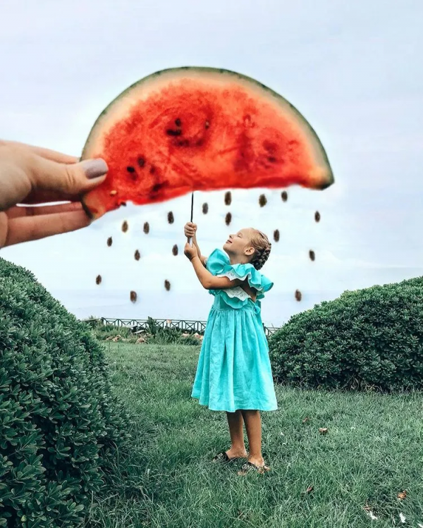 土耳其媽媽曬7歲女兒cos照爆火ins，網友：哈哈哈哈簡直是神還原