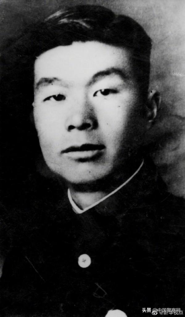 【慶祝建黨百年 致敬公安英雄】毛培春:插在敵人心臟裡的尖刀 【慶祝建黨百年 致敬公安英雄】毛培春:插在敵人心臟裡的尖刀